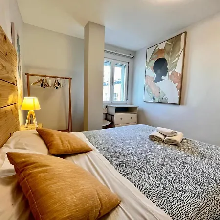 Cardenal Segura - Rozando La Catedral- Centro Historico 公寓